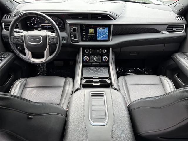2023 GMC Yukon XL 4WD Denali