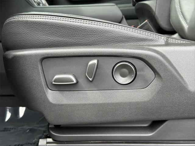 2023 GMC Yukon XL 4WD Denali