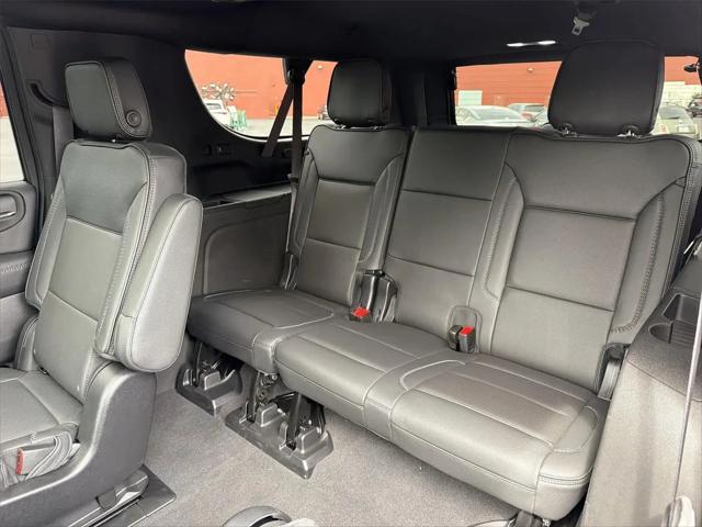 2023 GMC Yukon XL 4WD Denali