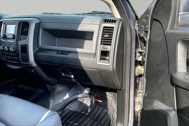2019 Ram 1500 Classic Tradesman Crew Cab 4x2 5'7" Box