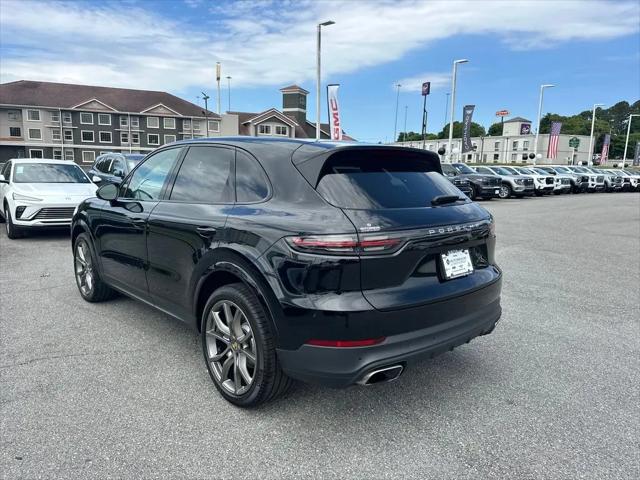 2022 Porsche Cayenne Cayenne