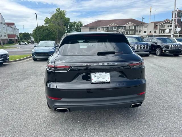 2022 Porsche Cayenne Cayenne