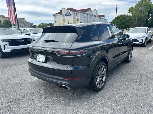 2022 Porsche Cayenne Cayenne