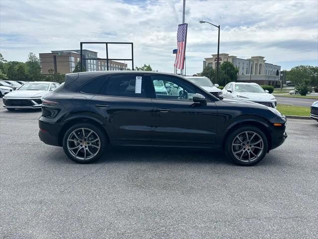 2022 Porsche Cayenne Cayenne