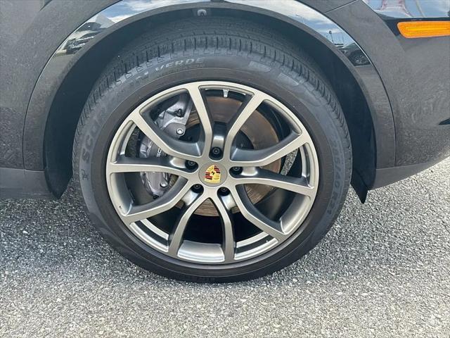 2022 Porsche Cayenne Cayenne