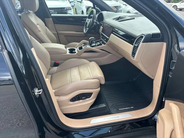 2022 Porsche Cayenne Cayenne