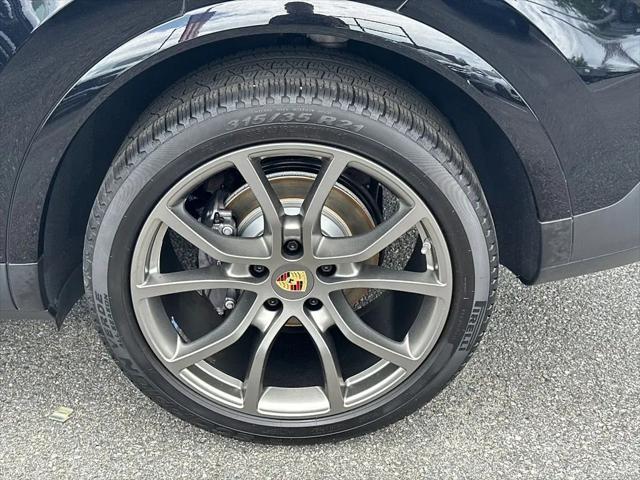 2022 Porsche Cayenne Cayenne