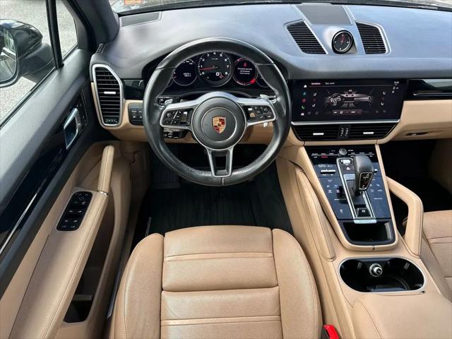 2022 Porsche Cayenne Cayenne
