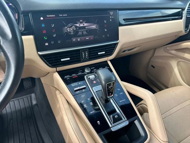2022 Porsche Cayenne Cayenne