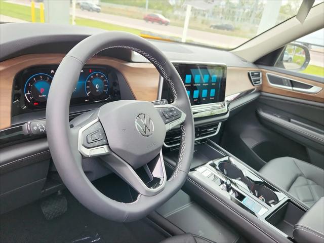 2026 Volkswagen Atlas SE with Technology