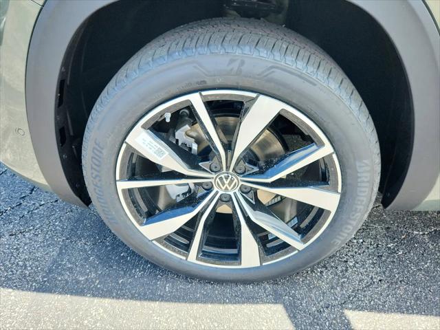 2026 Volkswagen Atlas SEL Premium R-Line