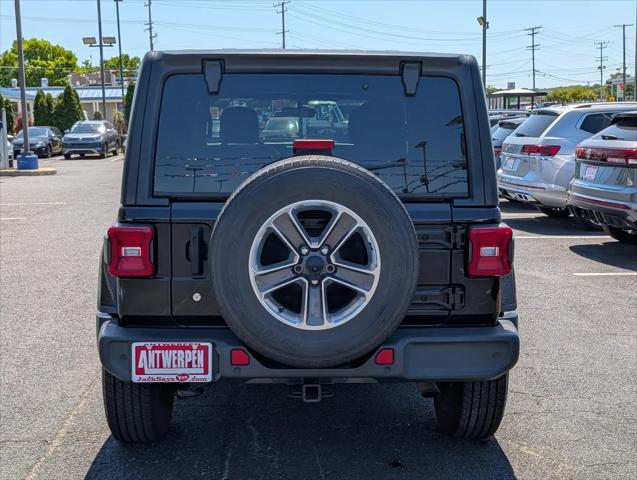 2018 Jeep Wrangler Unlimited Sahara 4x4