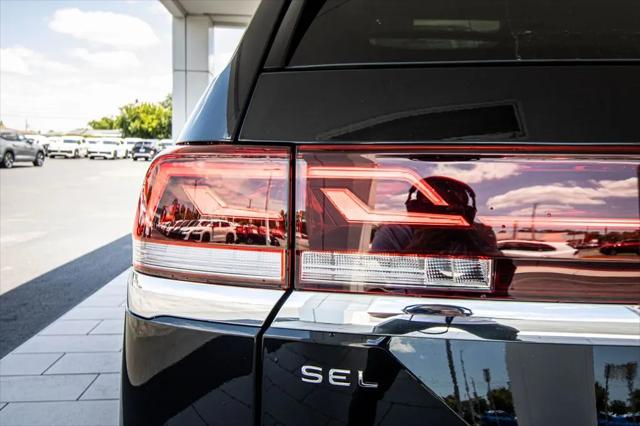 2026 Volkswagen Atlas SEL Premium R-Line