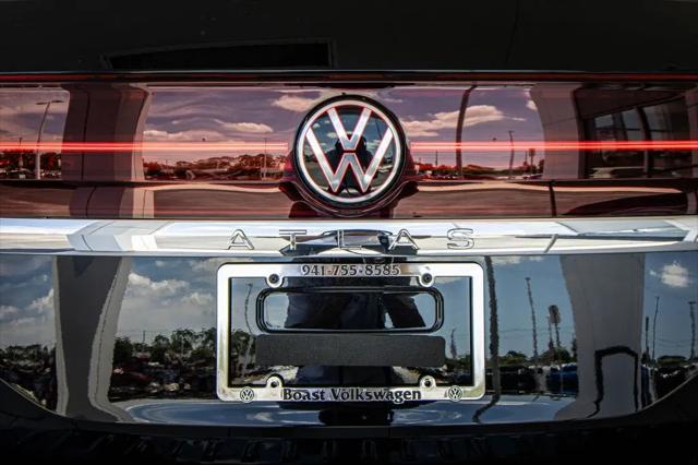 2026 Volkswagen Atlas SEL Premium R-Line