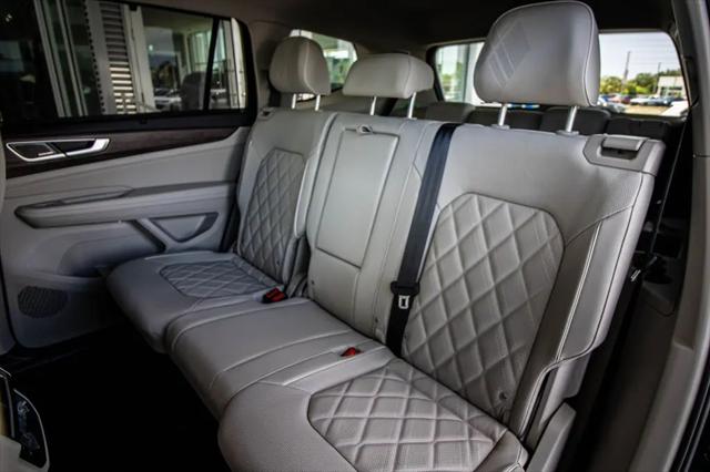 2026 Volkswagen Atlas SEL Premium R-Line