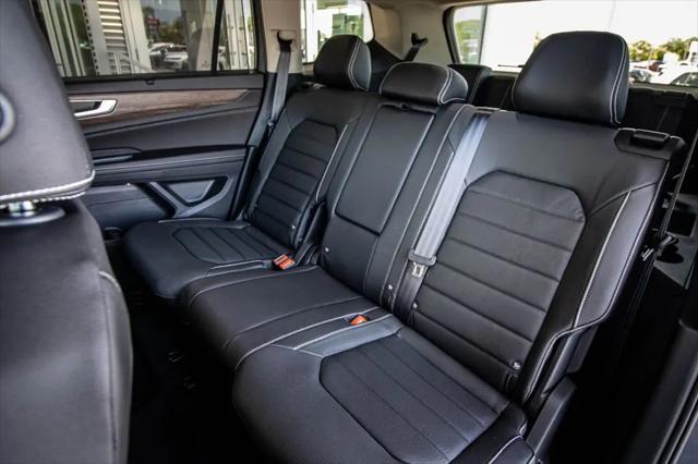 2026 Volkswagen Atlas SEL