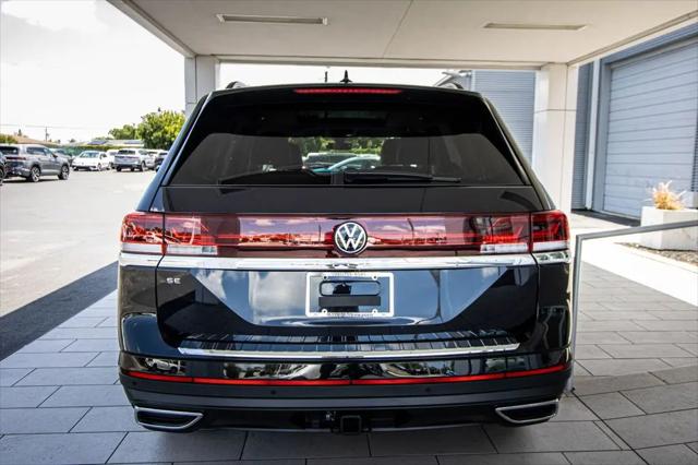 2026 Volkswagen Atlas SE with Technology
