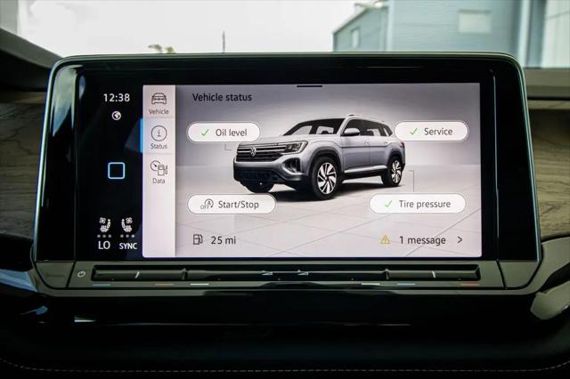 2026 Volkswagen Atlas SE with Technology