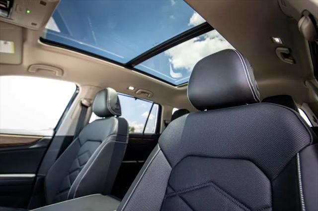 2026 Volkswagen Atlas SE with Technology