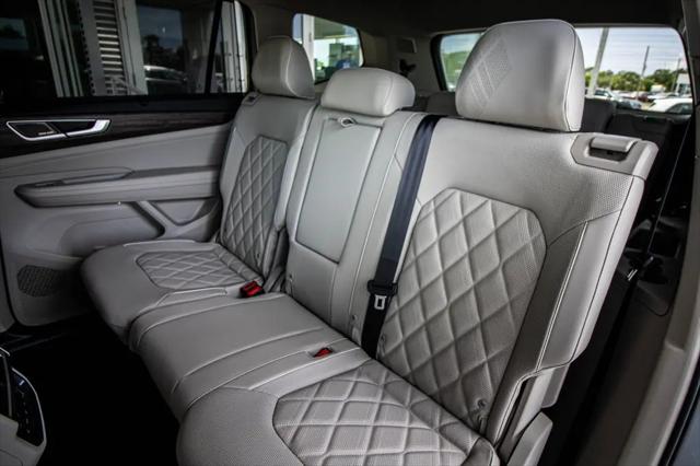 2026 Volkswagen Atlas SEL Premium R-Line