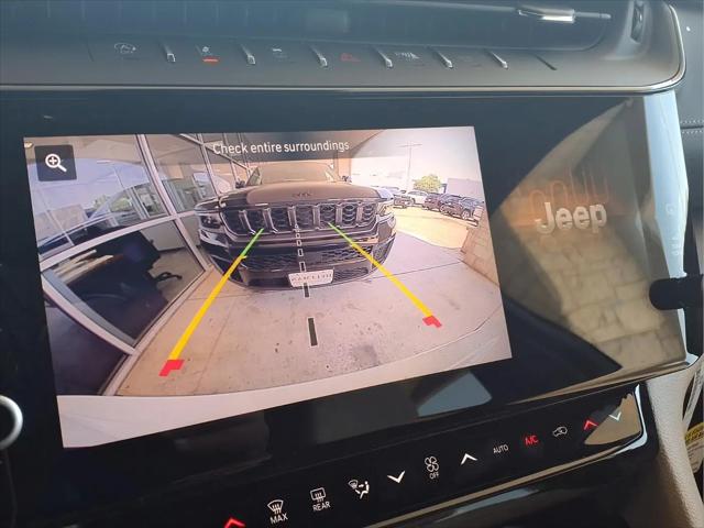 2026 Jeep Grand Cherokee Limited 4x2