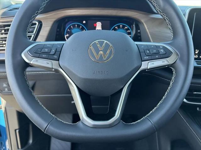 2026 Volkswagen Atlas SE with Technology