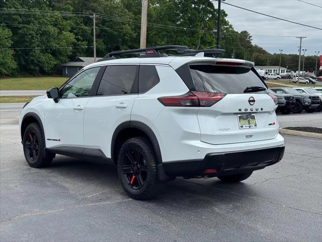 2025 Nissan Rogue Rock Creek