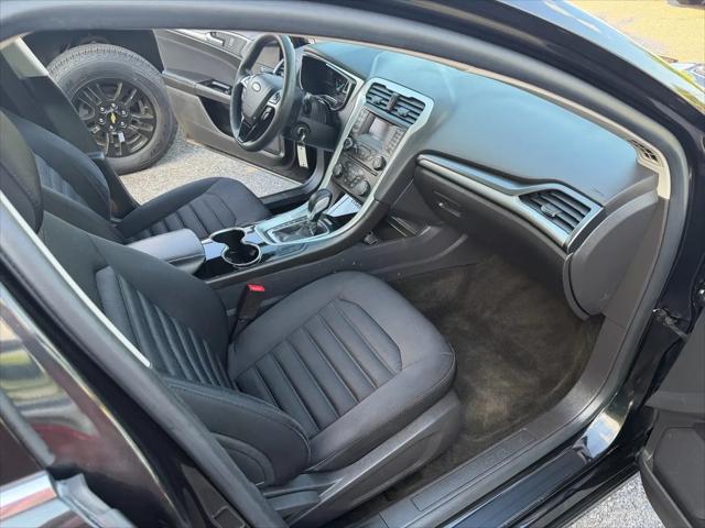 2014 Ford Fusion Hybrid SE