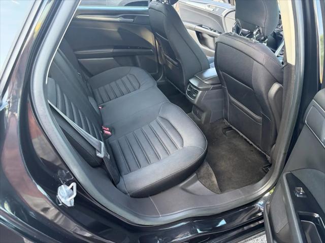 2014 Ford Fusion Hybrid SE