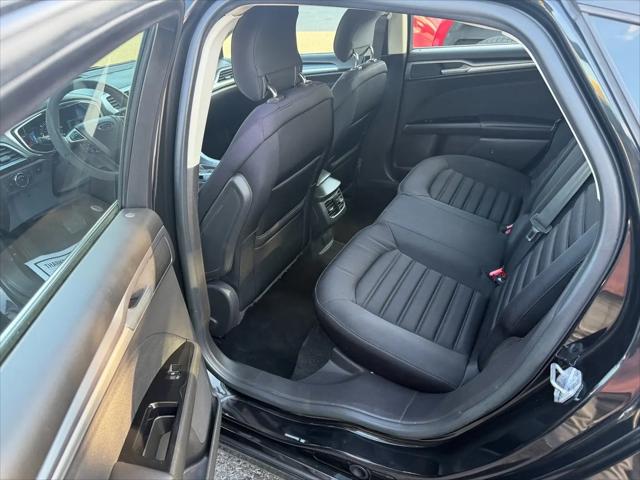 2014 Ford Fusion Hybrid SE