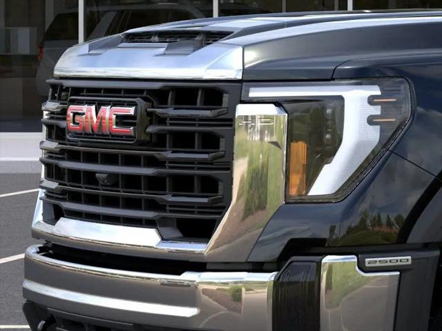 2025 GMC Sierra 2500HD 4WD Crew Cab Long Bed Pro