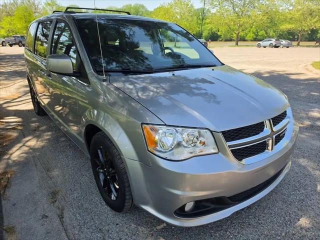 2020 Dodge Grand Caravan SXT for sale in Terre Haute, IN