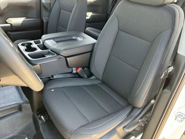 2026 GMC Sierra 1500 Crew Cab, Short Bed, Pro, RWD