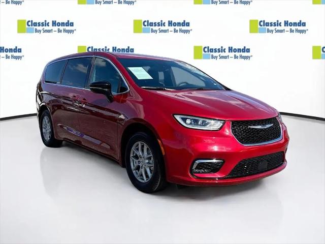 2025 Chrysler Pacifica Select for sale in Orlando, FL