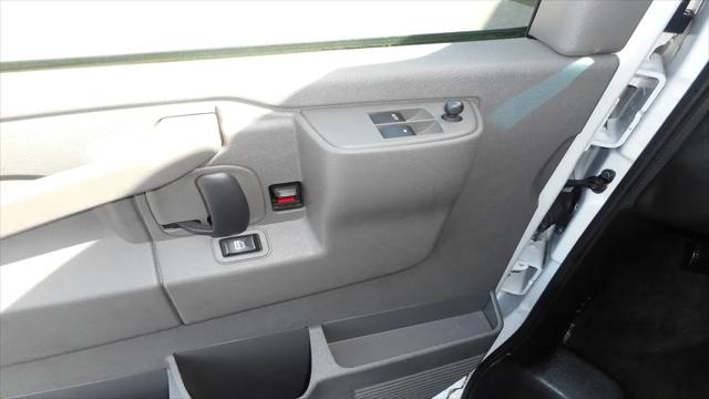 2017 Chevrolet Express LT