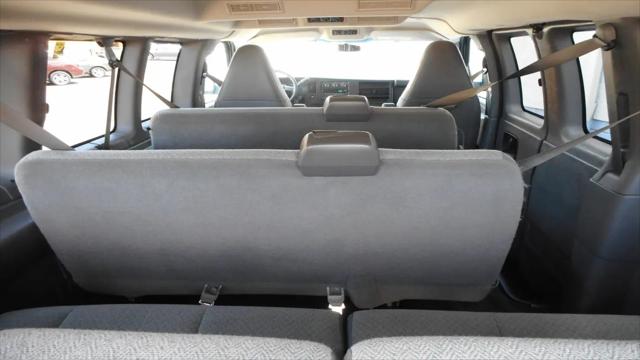 2017 Chevrolet Express LT
