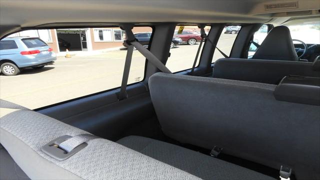 2017 Chevrolet Express LT