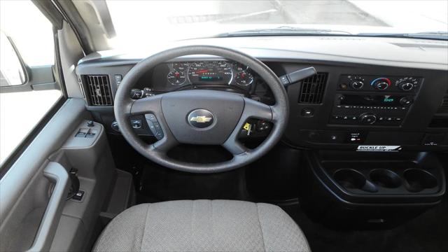 2017 Chevrolet Express LT