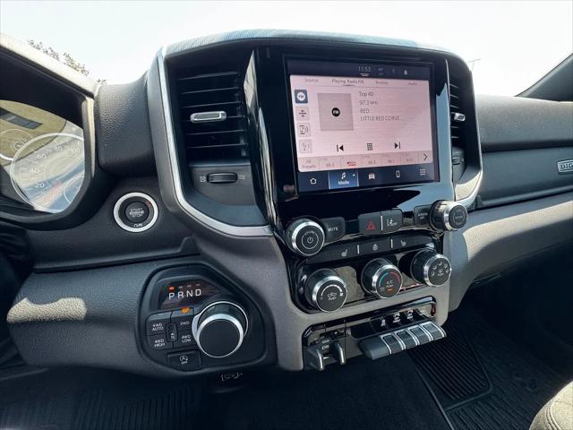 2025 Ram 1500 Big Horn Crew Cab 4x4 5'7" Box