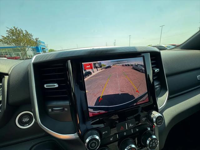 2025 Ram 1500 Big Horn Crew Cab 4x4 5'7" Box