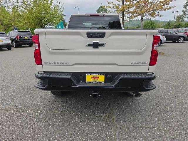 2026 Chevrolet Silverado 2500HD Crew Cab, Standard Bed, WT, 4WD