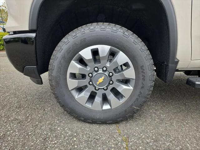 2026 Chevrolet Silverado 2500HD Crew Cab, Standard Bed, WT, 4WD