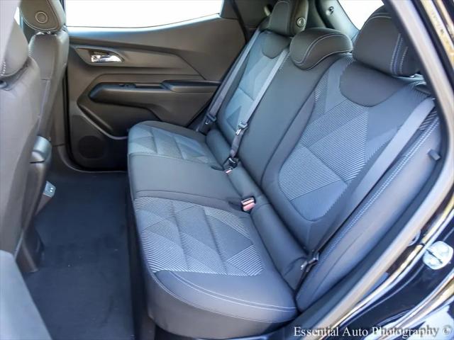 2027 Chevrolet Bolt LT FWD