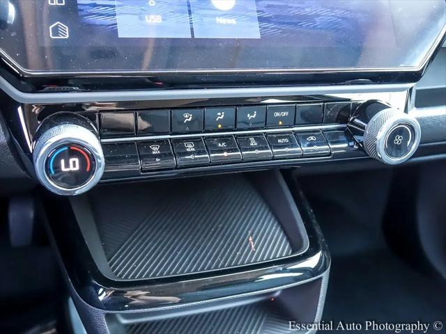2027 Chevrolet Bolt LT FWD