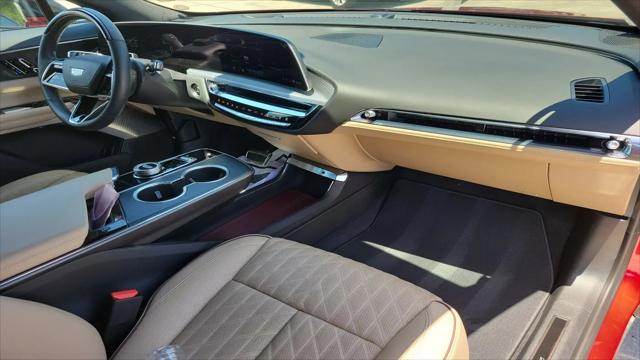 2025 Cadillac iQ Sport 3 RWD