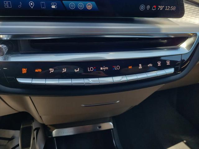 2025 Cadillac iQ Sport 3 RWD