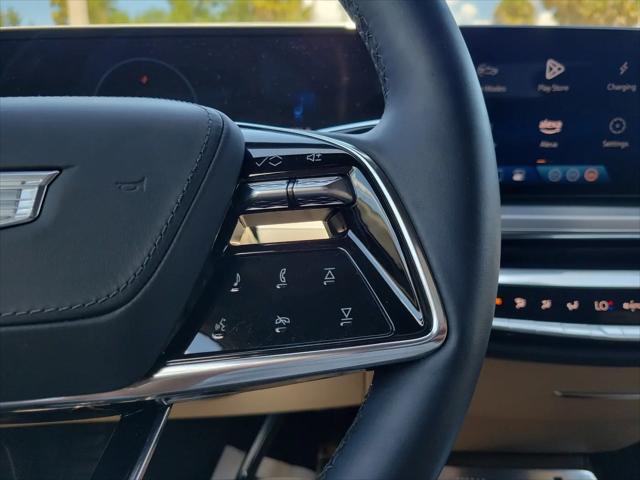 2025 Cadillac iQ Sport 3 RWD