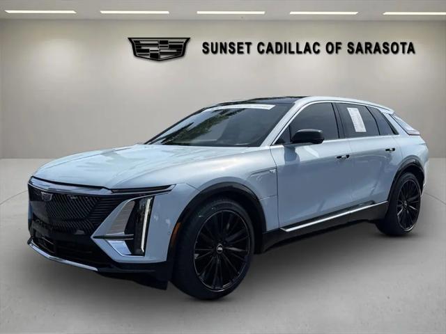 2024 Cadillac iQ Luxury w/1SE