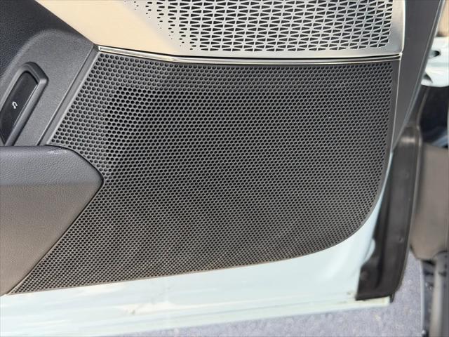 2024 Cadillac iQ Luxury w/1SE