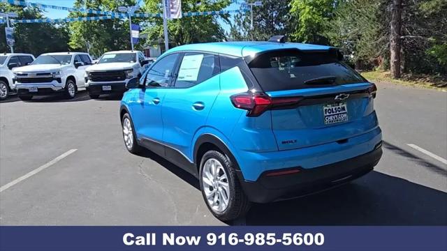 2027 Chevrolet Bolt LT FWD